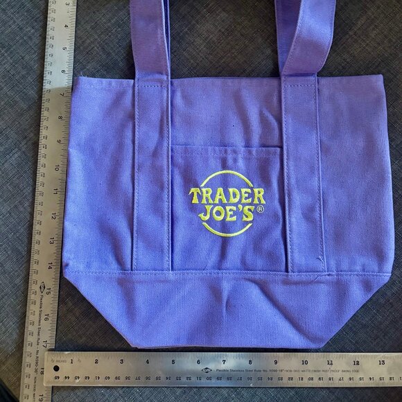 🎃 NWT Set of 4 Trader Joe's Trick or Treat Halloween Mini Tote Bags w/BONUS 🎃 - Picture 2 of 11